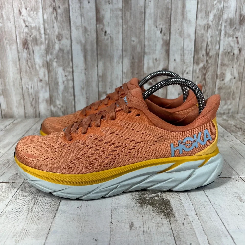 Hoka One One Clifton 8 Women 7.5 Running Shoes Summer Song Cantaloupe SBSCR
